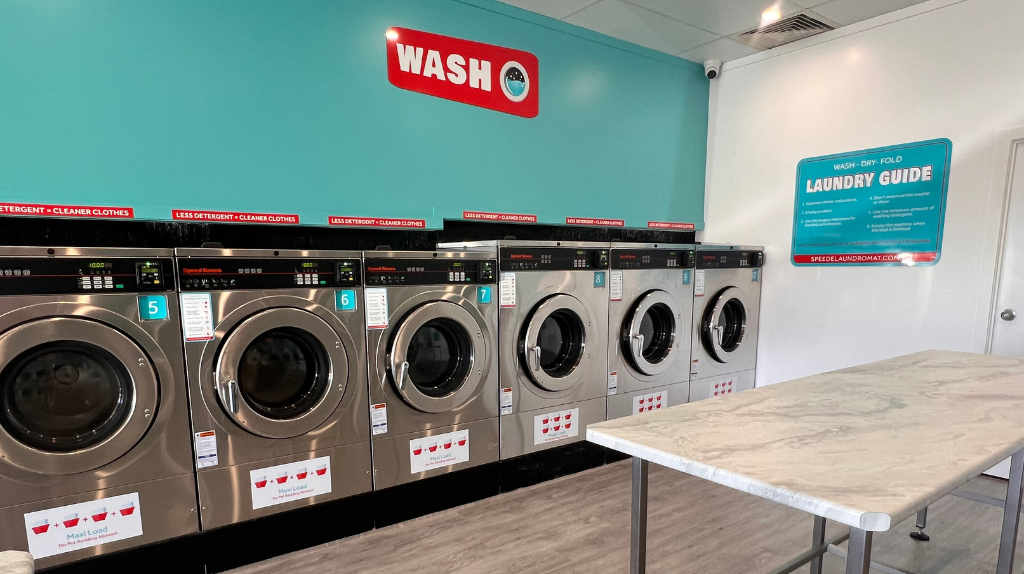 Speed-e Laundromat open 24/7 for simple habits
